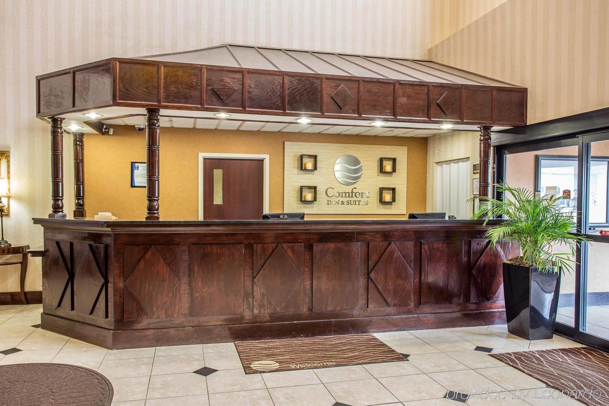 Comfort Inn & Suites Ftjackson Maingate Columbia Buitenkant foto