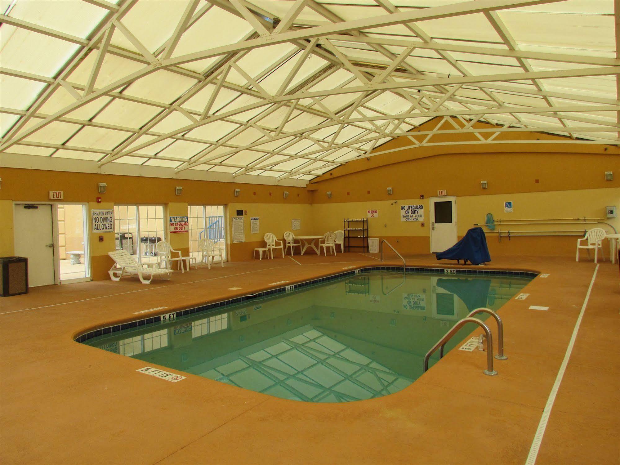 Comfort Inn & Suites Ftjackson Maingate Columbia Buitenkant foto