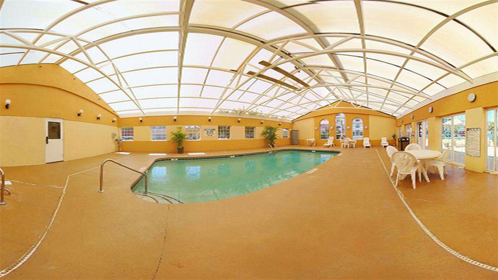 Comfort Inn & Suites Ftjackson Maingate Columbia Buitenkant foto